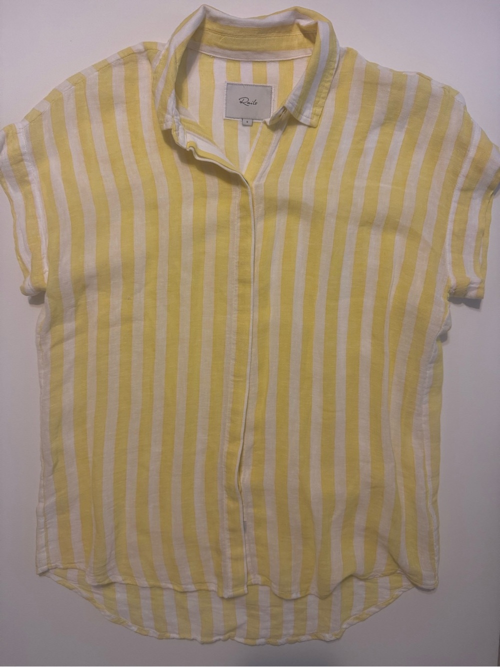 Rails Linen Yellow and White Striped Button-Down Shirt GUC. Size Small